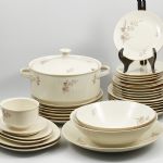 947 8069 DINNER SET